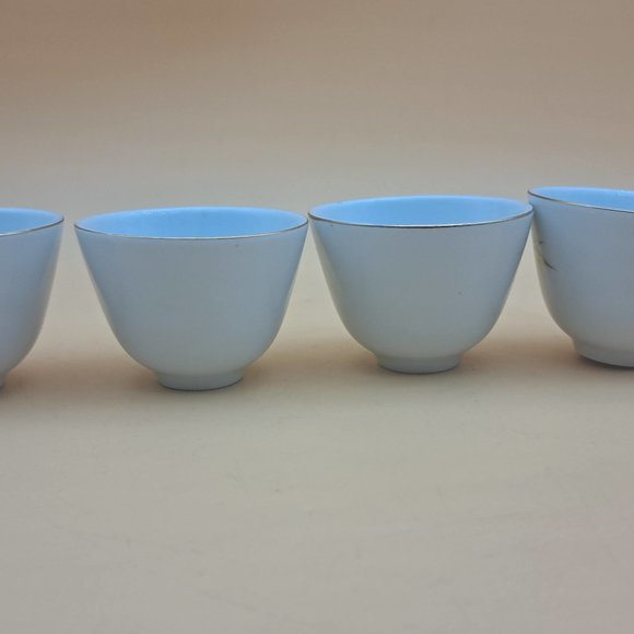 Set of Four White & Gold This is a set of 4 white cups for Tea Cups New Vintage - Picture 7 of 10